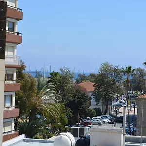 P L Panagiotis Apartament