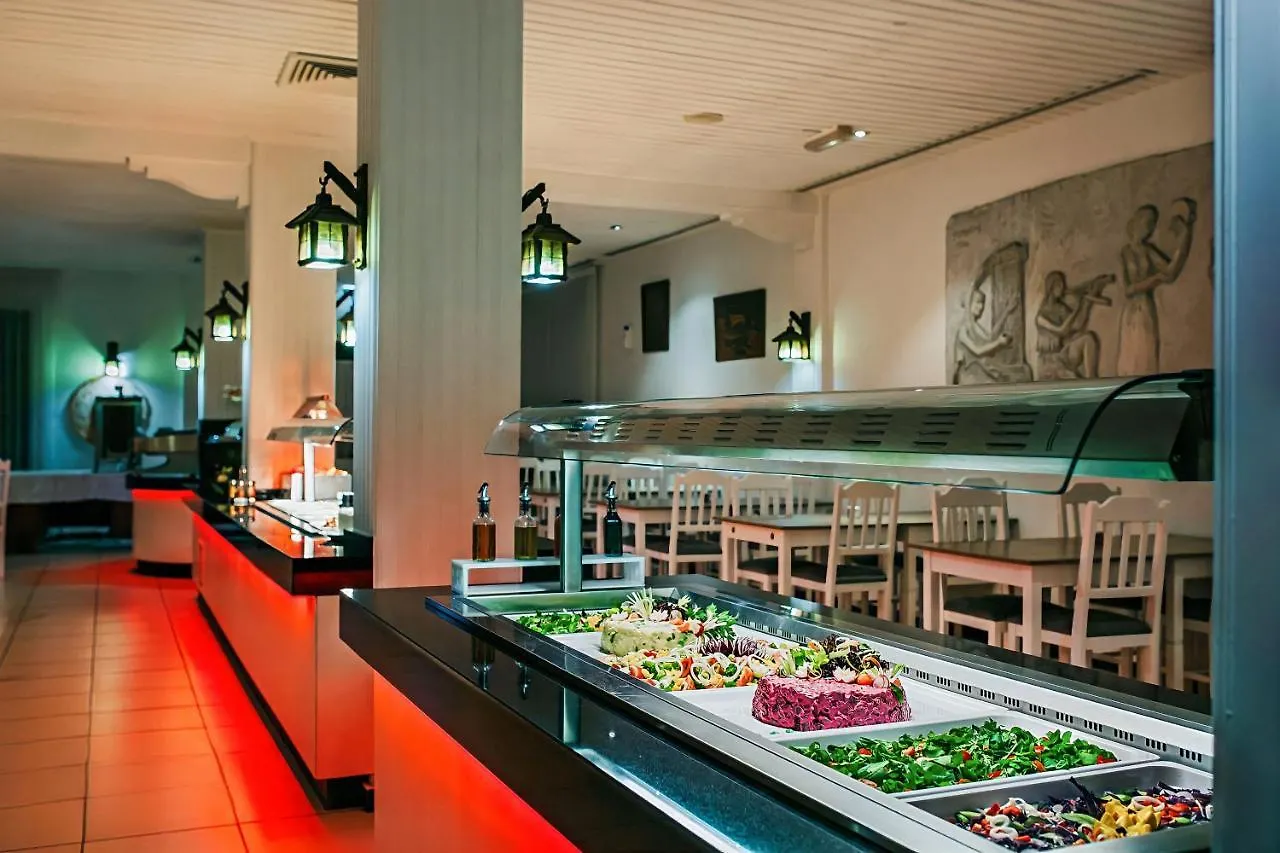 Sveltos Hotel Ларнака